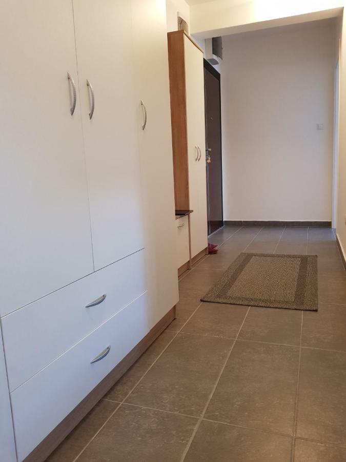 Apartman Dijana Lägenhet Banja Luka Exteriör bild